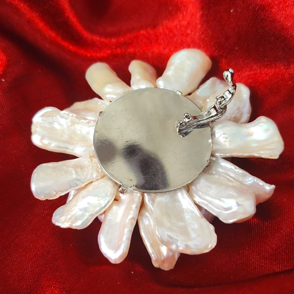 Mop Cornflake Flower Pendant/Enhancer Magnetic Sa… - image 5